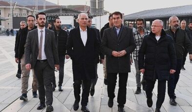 Efkan Ala’dan Osmangazi Meydanı’na tam not