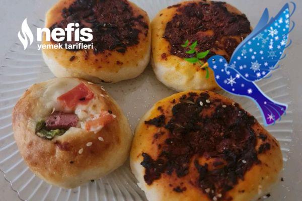 Mini Pizza Ve Biberli Poğaça