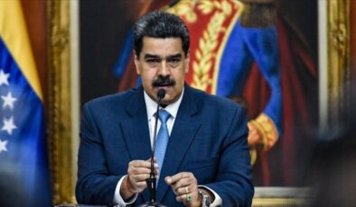 Nicolas Maduro, Venezuela’yı terk edenlere seslendi: Geri dönün