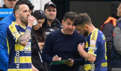 Ankaragücü, Başakşehir’i iki golle geçti