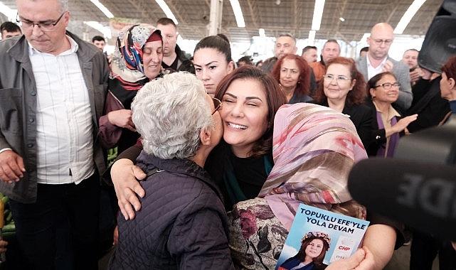 Aydın Büyükşehir Belediye Başkanı Özlem Çerçioğlu, Efeler Kapalı Pazaryeri’nde vatandaşlarla bir araya geldi