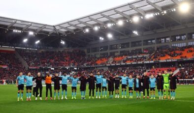 Bayer Leverkusen, Freiburg’u da devirdi