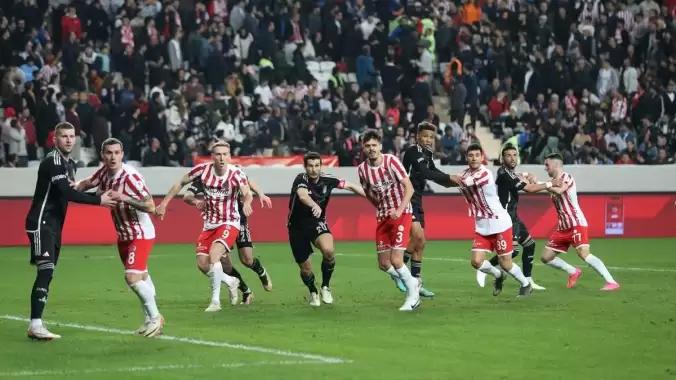 Beşiktaş, Antalyaspor’u konuk ediyor! Sergen Yalçın 840 gün sonra Dolmabahçe’de