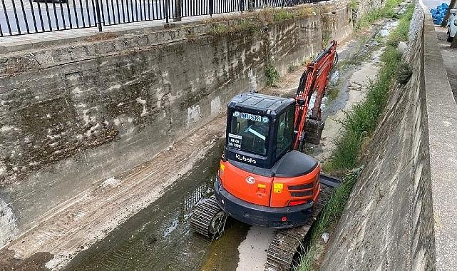 Büyükşehir, Muğla’da 1200 Kilometre Dere Temizliği Yaptı