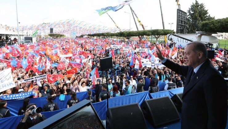 Cumhurbaşkanı Erdoğan, Antalya mitingine katılanların sayısını 80 bin olarak açıkladı