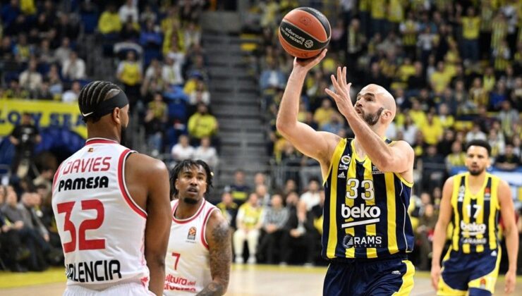 Fenerbahçe, Valencia Basket’e fark attı