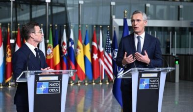 Jens Stoltenberg: Ukrayna, NATO üyeliğine daha yakın