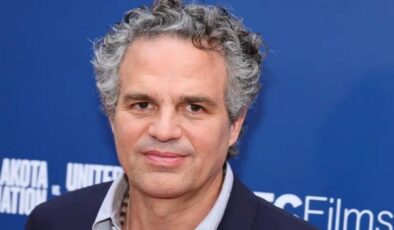 Mark Ruffalo’dan dünyaya Gazze çağrısı: “Tarih isimsizlerin mezarları üzerinden akmasın”