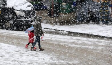 Meteoroloji uyardı! Yurt genelinde sağanak yağış hakim olacak