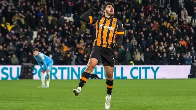 Ozan Tufan, Hull City’yi öne geçirdi! Premier Lig’i istiyor…