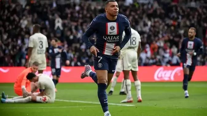 Paris Saint-Germain, Mbappe’nin alternatifini Arsenal’da buldu