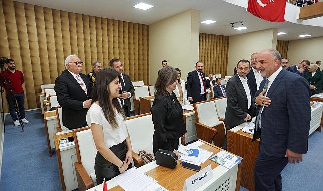 Başkan İbrahim Sandıkçı, “Yeniden örnek bir belediye meclisi dönemine daha imza atmak için hazırız”