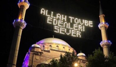 Bir ömre bedel, bin aydan hayırlı gece: Kadir gecesi