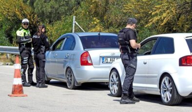 Çeşme’ye turist akını: Nüfus 1 milyona dayandı