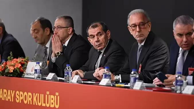 Dursun Özbek’ten şampiyonluk sözleri: “Pis bir oyun oynanmaya devam ediliyor”