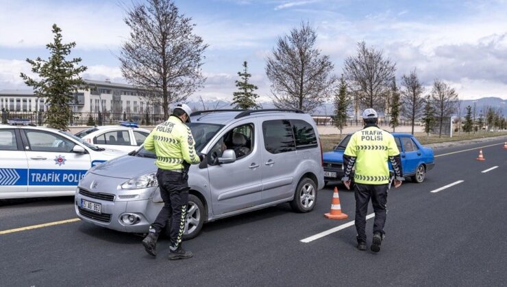 Erzurum’da Ramazan Bayramı öncesi trafikte denetimler sıklaştırıldı