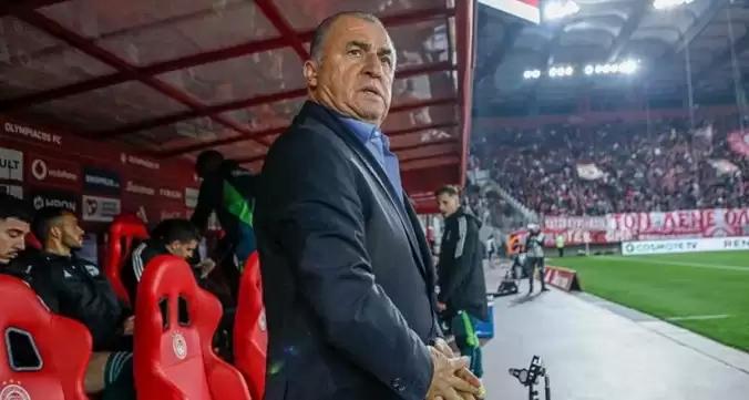 Fatih Terim yerden yere vurdu! Yunanistan ikiye bölündü…