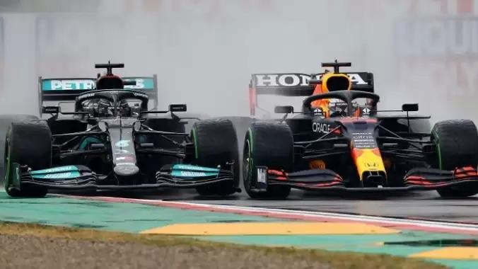 Formula 1’de Mercedes trip attı! Red Bull’dan yanıt geldi…