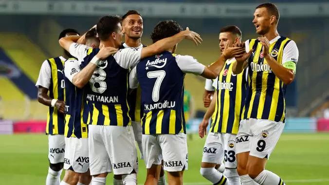 İngiliz devi Fenerbahçeli yıldıza transfer teklifi yapma kararı aldı!