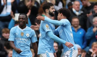 Manchester City, Luton Town önünde üç puanı 5 golle aldı