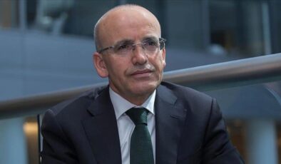 Mehmet Şimşek: Cari açık beklentinin altında gerçekleşecek