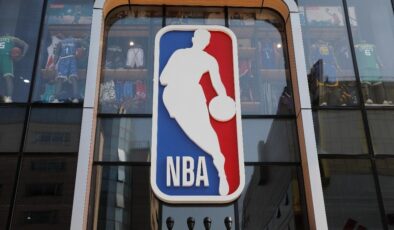 NBA’de normal sezon sona erdi