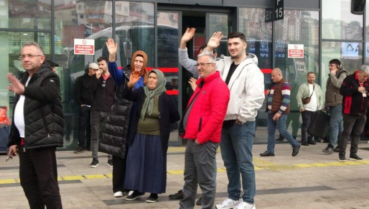 Tatilin son gününde Trabzon Şehirlerarası Otobüs Terminali’nde yoğunluk