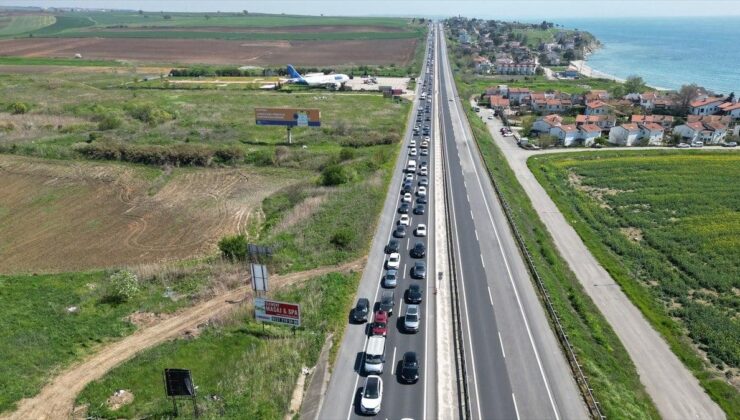 Tekirdağ’da İstanbul plakalı araç yoğunluğu yaşanıyor