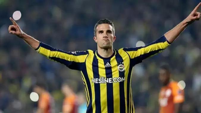 Van Persie, teknik direktör oluyor! İşte takımı…