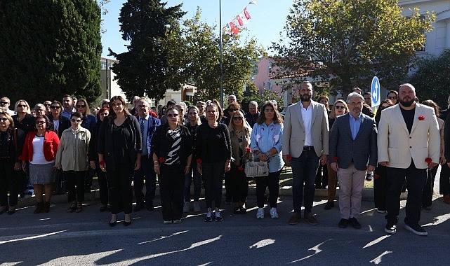 Ahmet Taner Kışlalı Güzelbahçe’de Anıldı