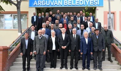 Başkan Er Arguvan’ı ziyaret etti