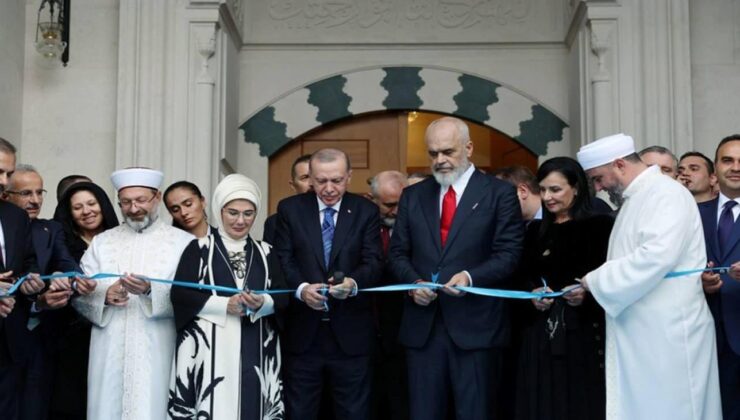 Başkan Erdoğan ve Emine Erdoğan Namazgah Camii’nin açılışına katıldı!