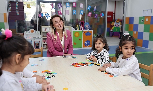 Başkan Mutlu, Oyun Evi’nin minikleriyle bir araya geldi “Okul öncesi eğitim her çocuğun hakkı”