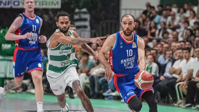 Bursaspor Basketbol – Anadolu Efes: 78-99 (Maç sonucu-yazılı özet)