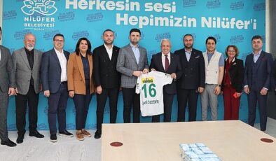 Bursaspor Yönetimi’nden Başkan Şadi Özdemir’e ziyaret