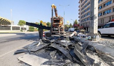 Büyük Kanal’da temizlik harekâtı