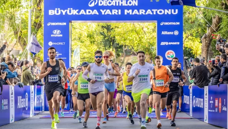 Büyükada Yarı Maratonu’na rekor katılım gerçekleşti