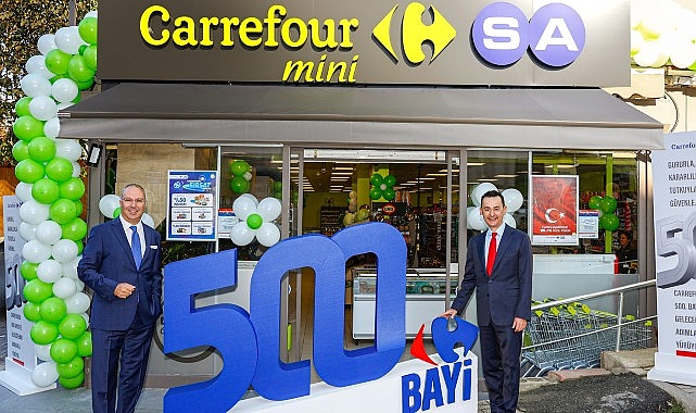 CarrefourSA 500 Bayiye Ulaştı