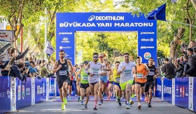 Decathlon Büyükada Yarı Maratonu Rekor Katılımla Tamamlandı