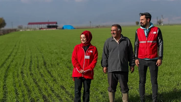 Depremden etkilenen çiftçiler Kızılay’dan 70.8 milyon destek