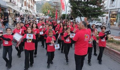 Dünya Bocce Şampiyonası kortej yürüyüşü ile başladı