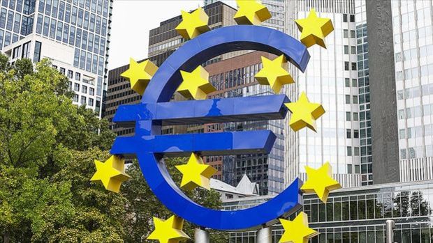 Euro Bölgesi’nde şirketlerin kredi talebi son 2 yılda ilk kez arttı