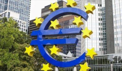 Euro Bölgesi’nde yıllık enflasyon beklentilerin altında arttı