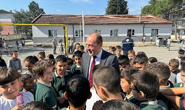 Geyve Belediyesi’nden Okullarda Temizlik Seferberliği