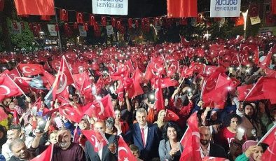 Gölcük Belediye Başkanı Ali Yıldırım Sezer, yayınladığı mesaj ile 29 Ekim Cumhuriyet Bayramı’nı kutladı.