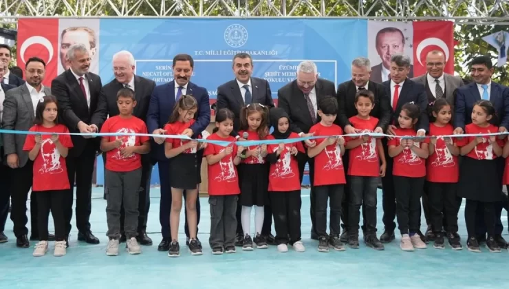 Hatay’da üç okula toplu açılış