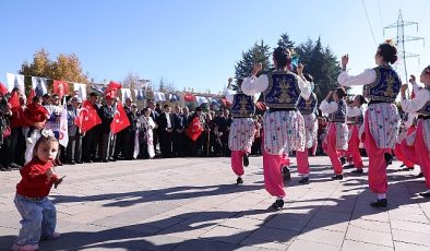 Hüseyin Can Güner: Yaşasın Cumhuriyet! İyi ki Cumhuriyet! İlelebet Cumhuriyet!