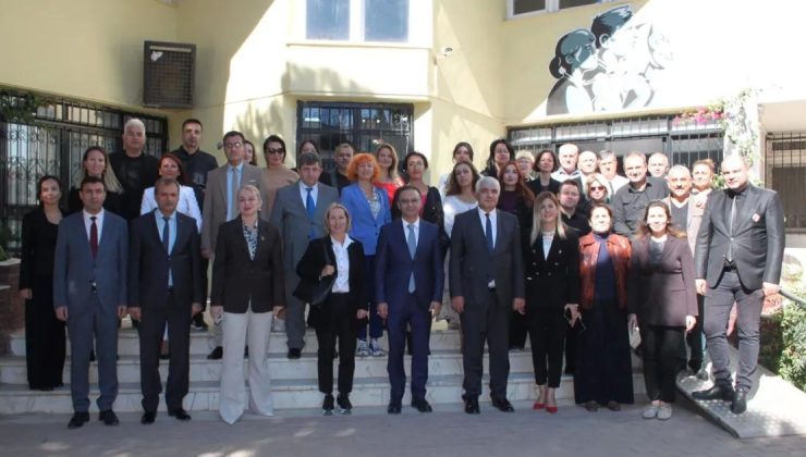 İzmir’de Türkiye Yüzyılı Maarif Modeli Ölçme ve Değerlendirme Semineri gerçekleşti