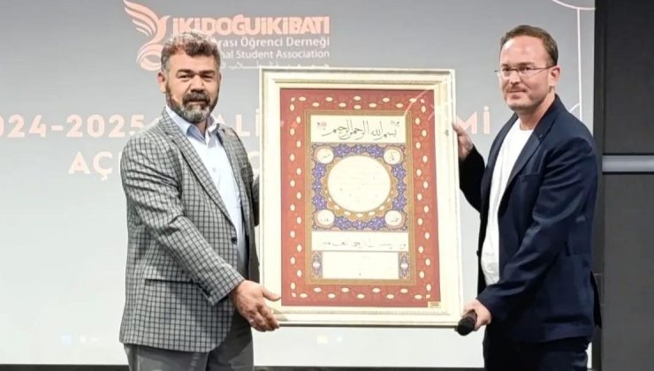 Konya’da ‘İki Doğu İki Batı’da nöbet değişimi