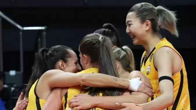 Kuzeyboru’yu 3-2 yenen VakıfBank ilk galibiyetini aldı